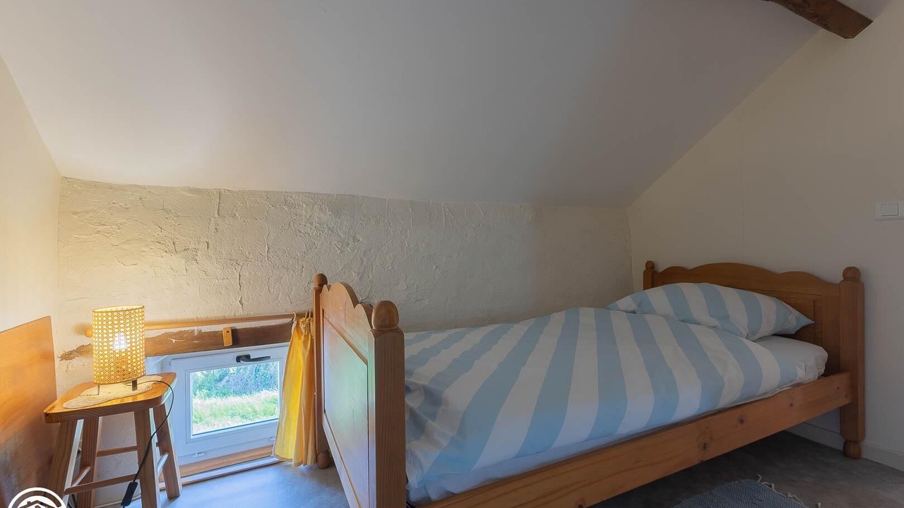 Photo of Bedroom in Ars-les-Favets