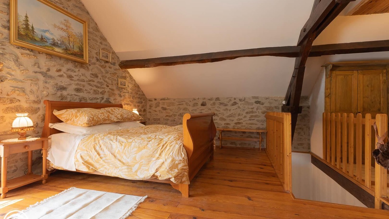 Photo of Bedroom in Ars-les-Favets
