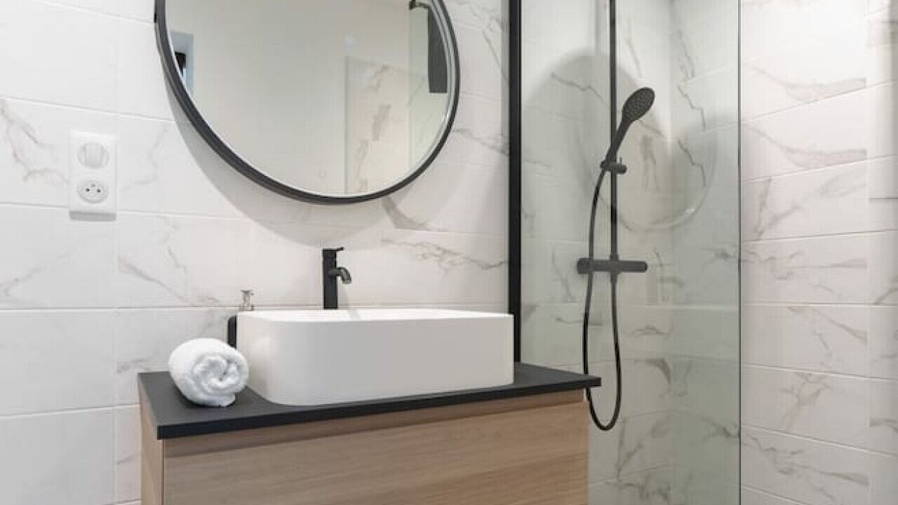 Photo of Bathroom in Quartier de France