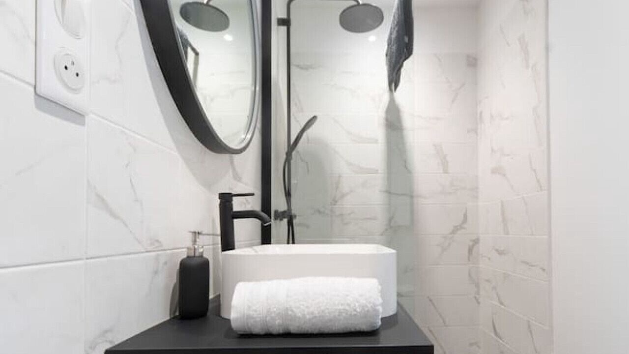 Photo of Bathroom in Quartier de France