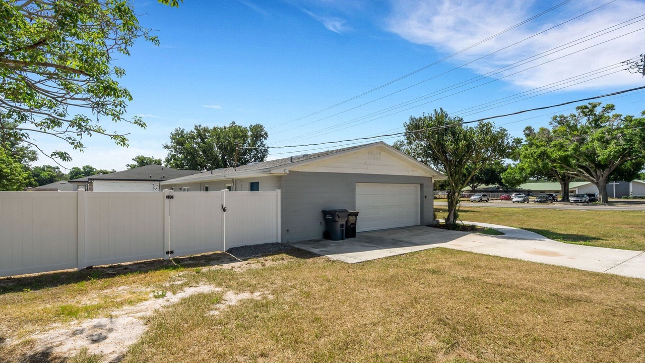 Photo of Outdoor in Lakeland