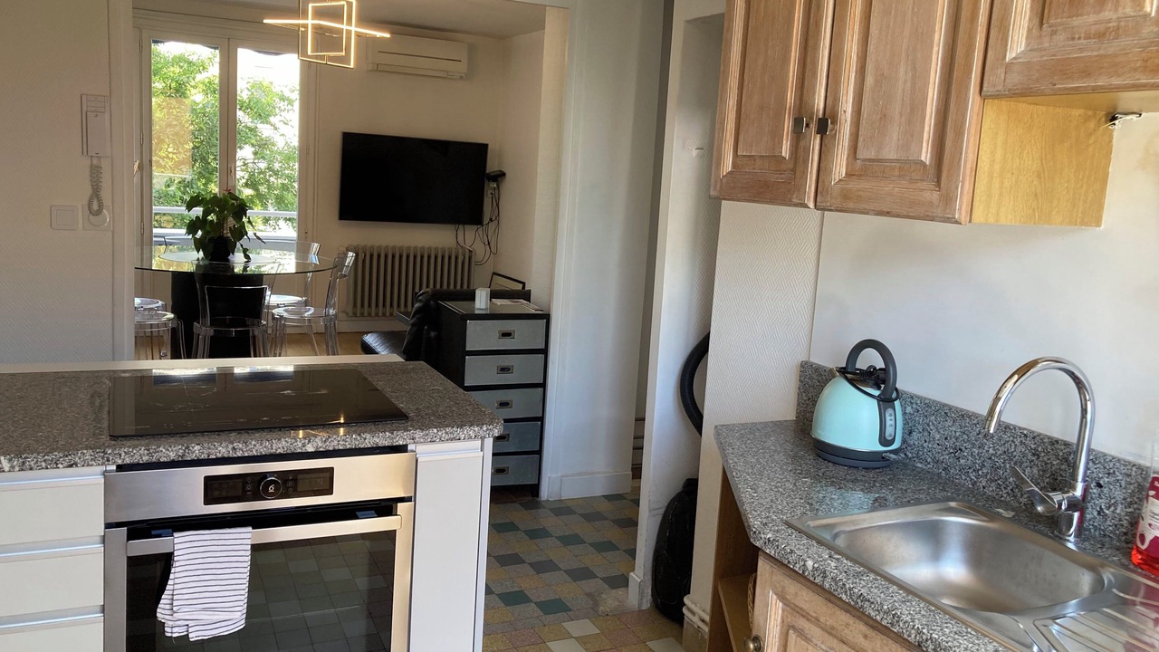 Photo of Kitchen in Leon Blum - Bon Coin