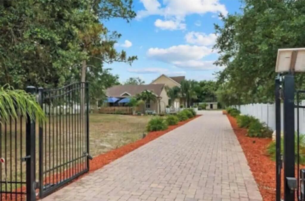 Photo of Outdoor in Campbell