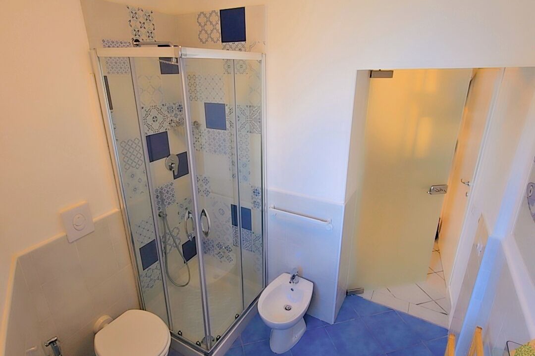Photo of Bathroom in Raito