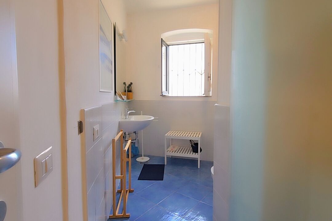 Photo of Bathroom in Raito