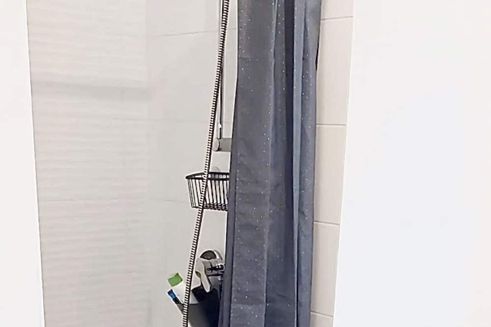 Photo of Bathroom in Decines-Charpieu