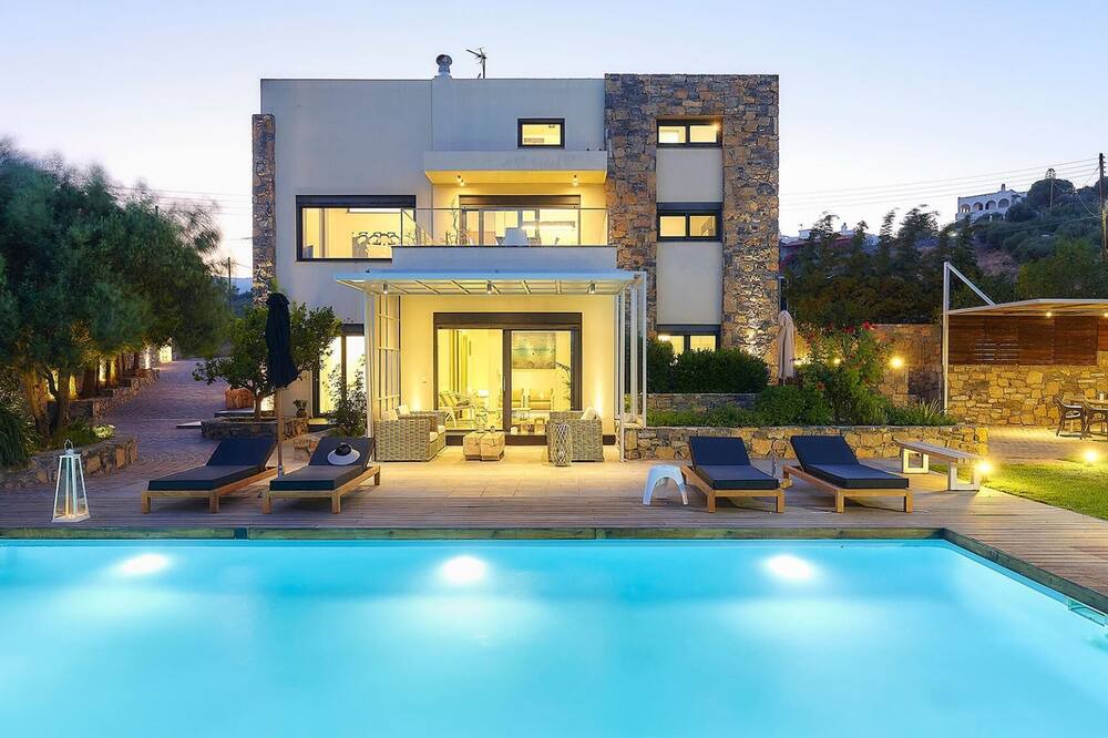 Photo of Outdoor in Agia Pelagia