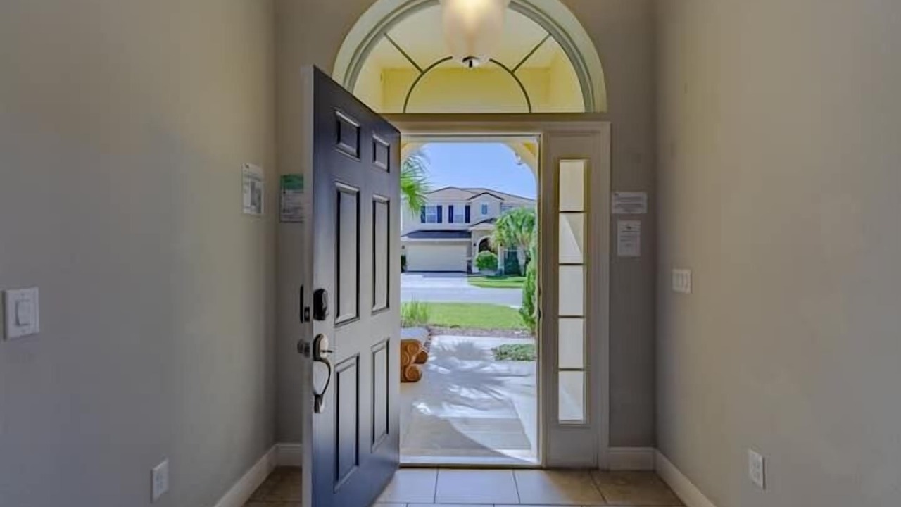 Photo of Outdoor in Loughman