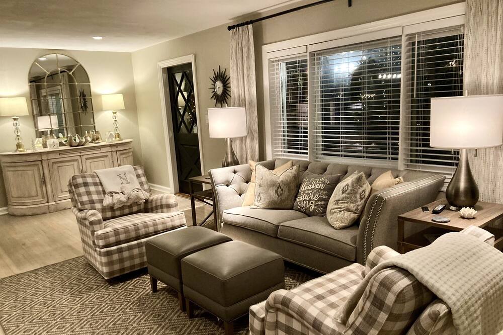 Photo of Livingroom in Lakeland