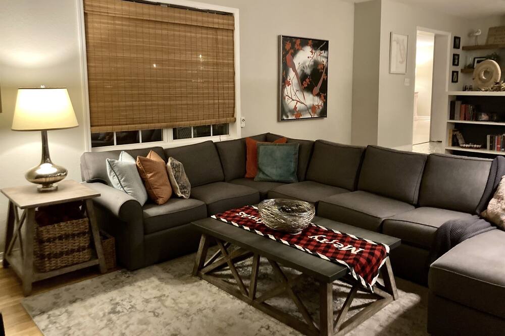 Photo of Livingroom in Lakeland
