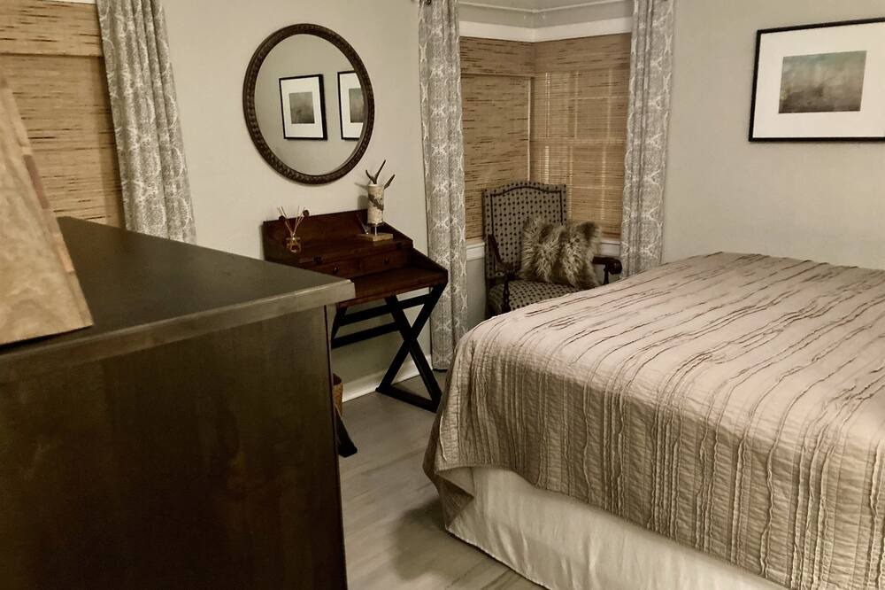 Photo of Bedroom in Lakeland