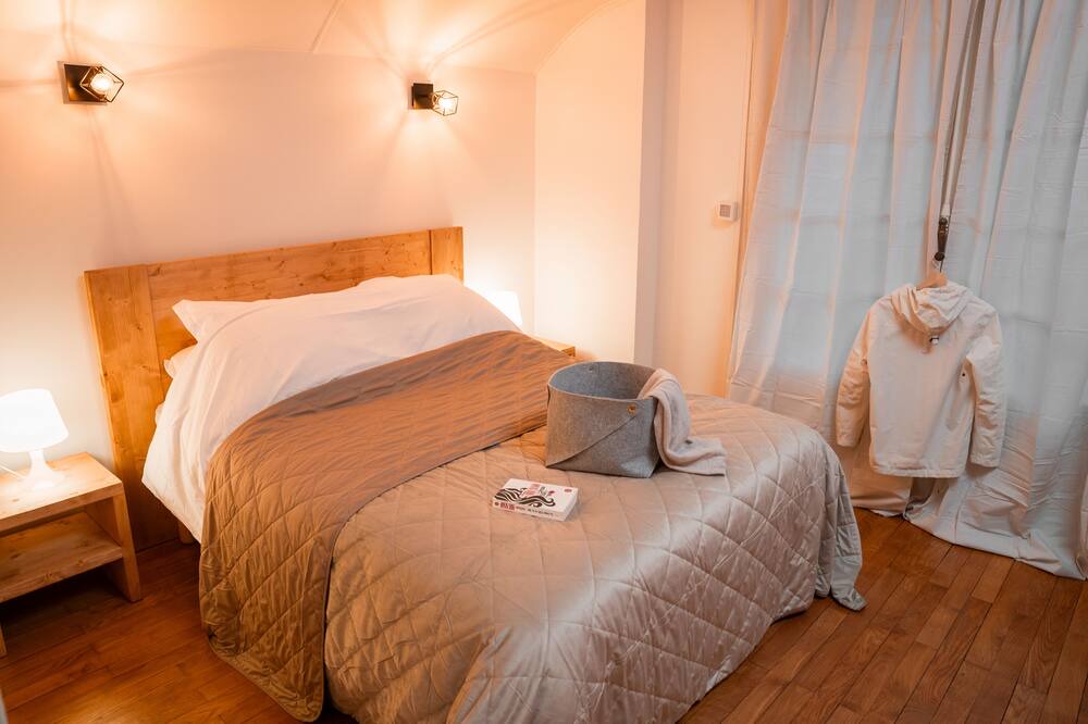 Photo of Bedroom in Cluses