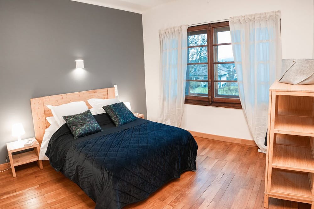 Photo of Bedroom in Cluses