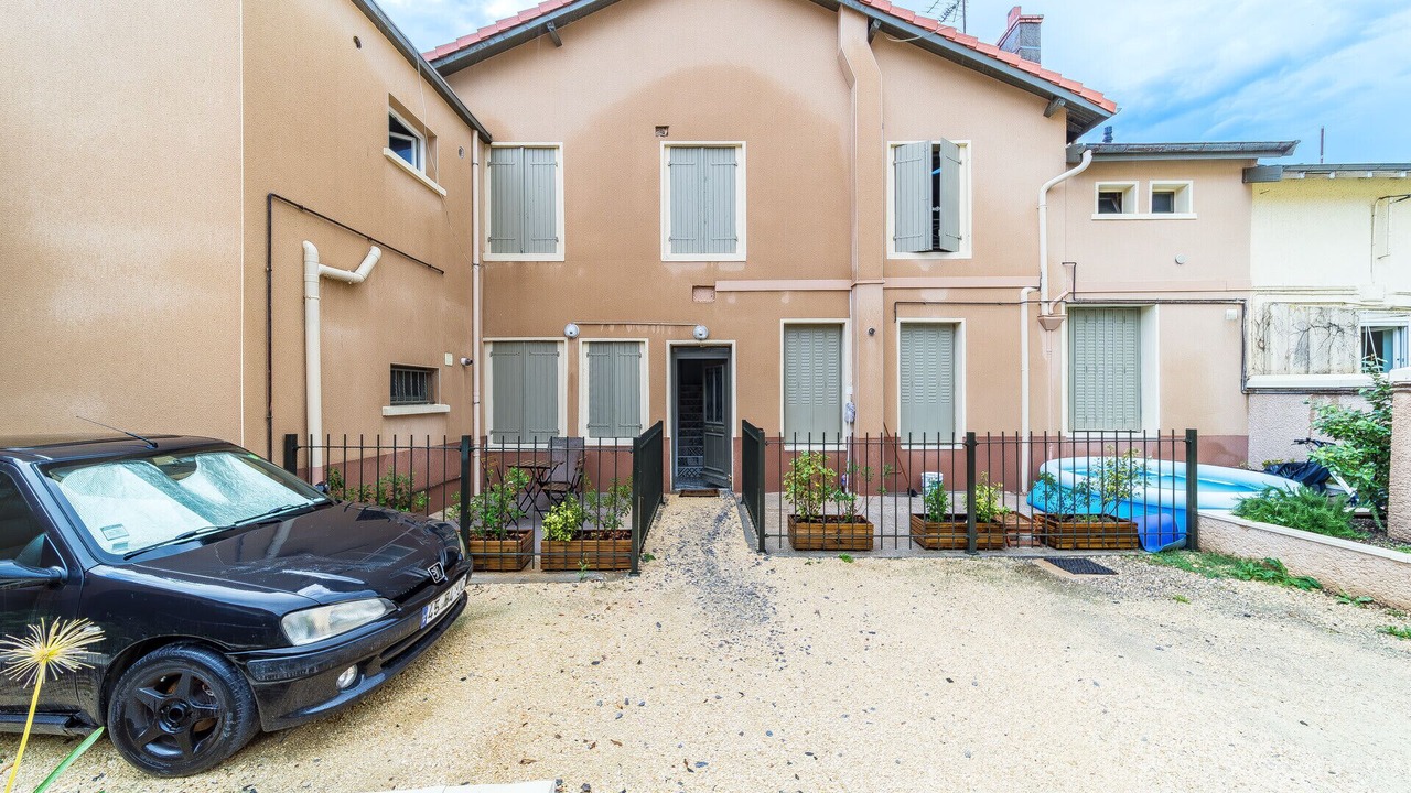 Photo of Outdoor in Leon Blum - Bon Coin