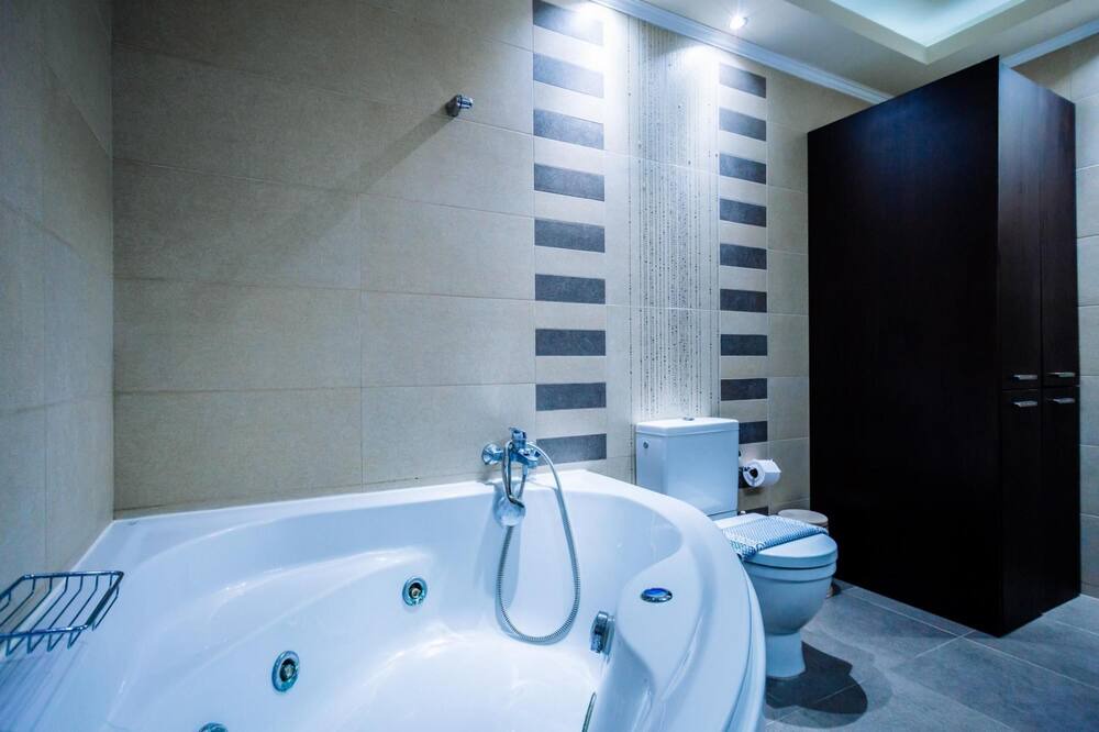 Photo of Bathroom in Kalpaki