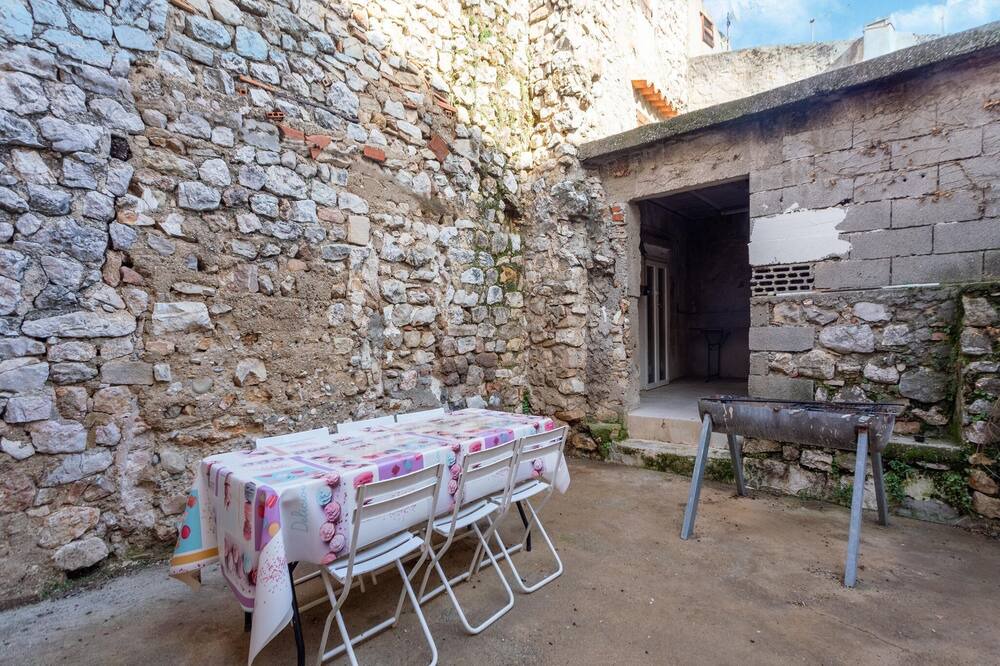 Photo of Patio Balcony in Montmeyan