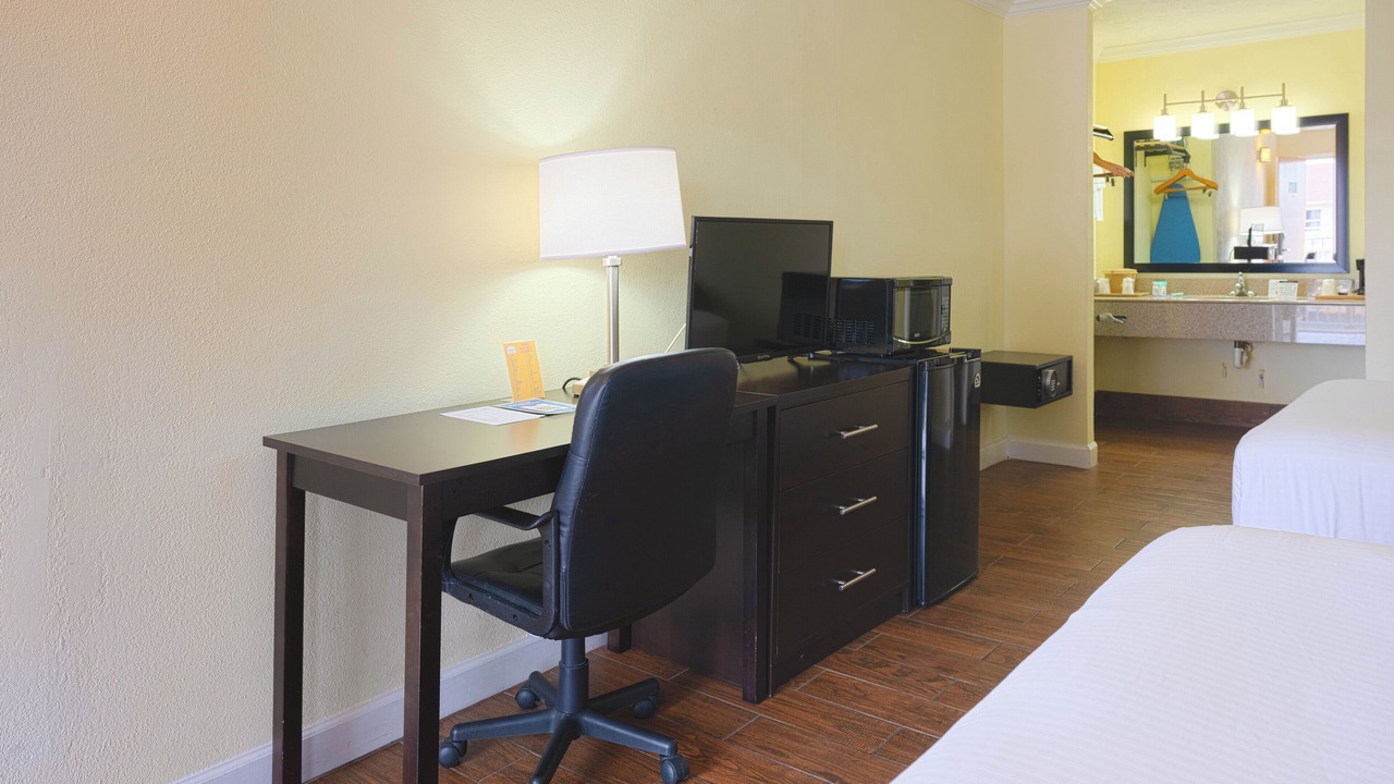 Photo of Bedroom in Florida City