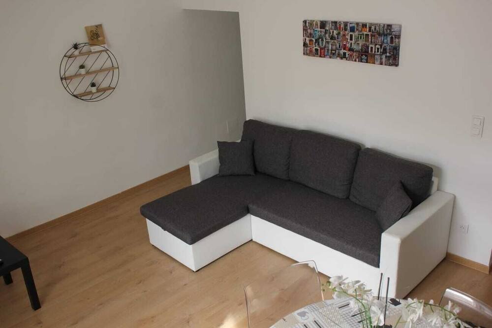 Photo of Livingroom in Saint-Chamas