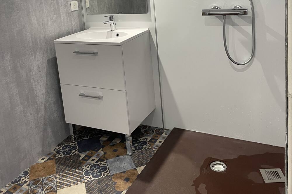 Photo of Bathroom in Diou
