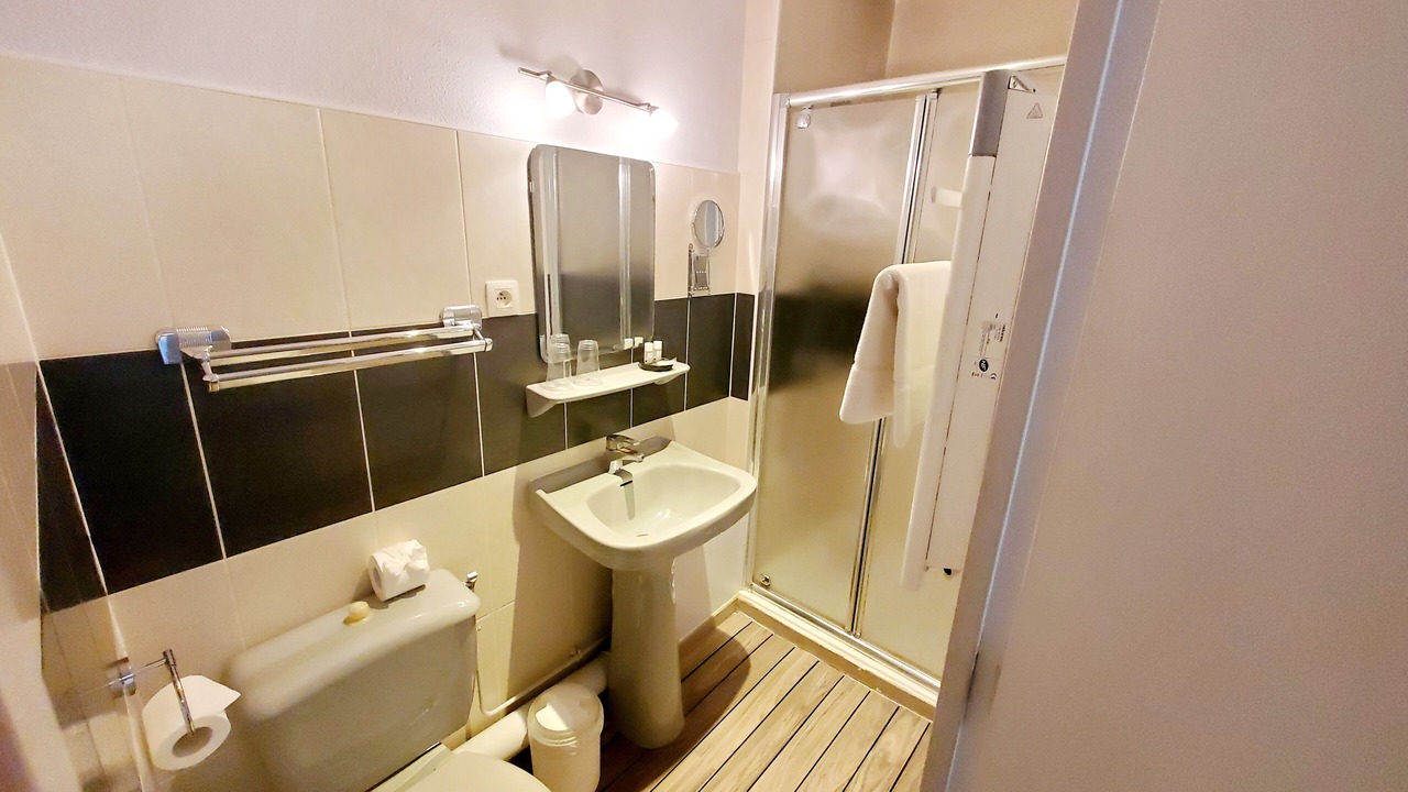 Photo of Bathroom in Thermal