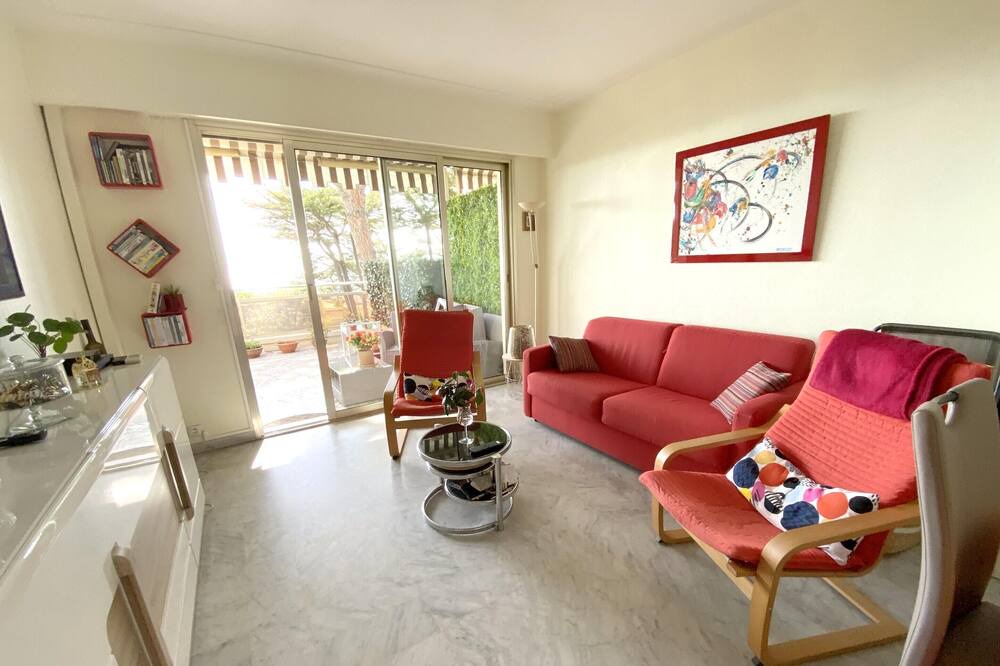 Photo of Livingroom in Bastide Giraud