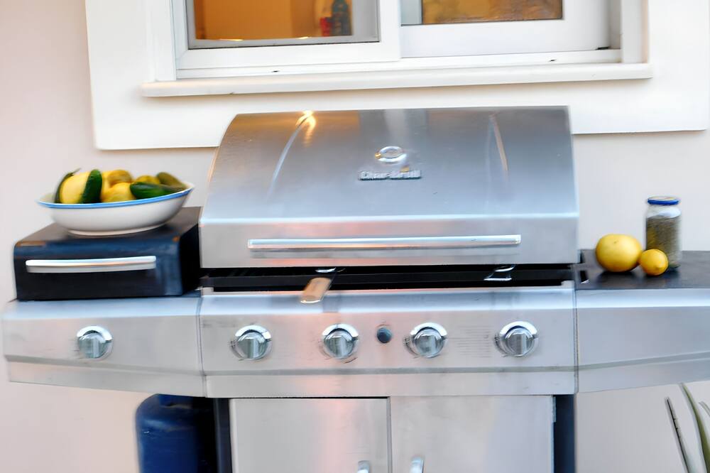 Photo of Kitchen in Perama