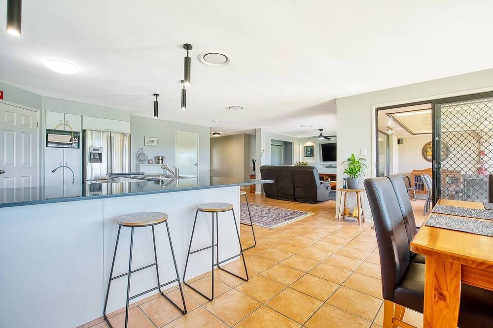 Photo of Kitchen in Oxenford