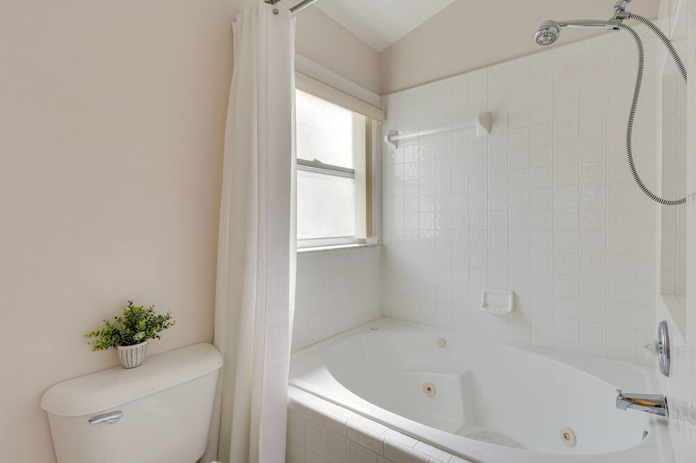 Photo of Bathroom in Chatham Park