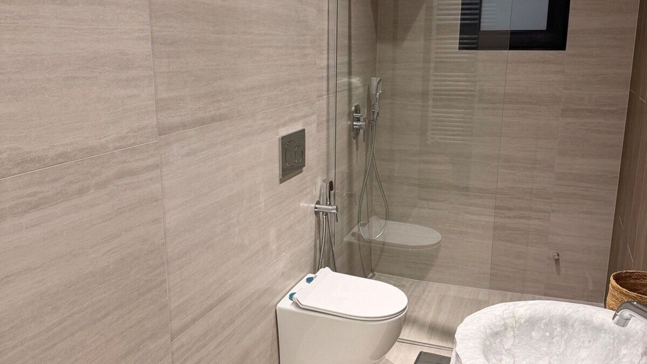 Photo of Bathroom in Elliniko-Argyroupoli