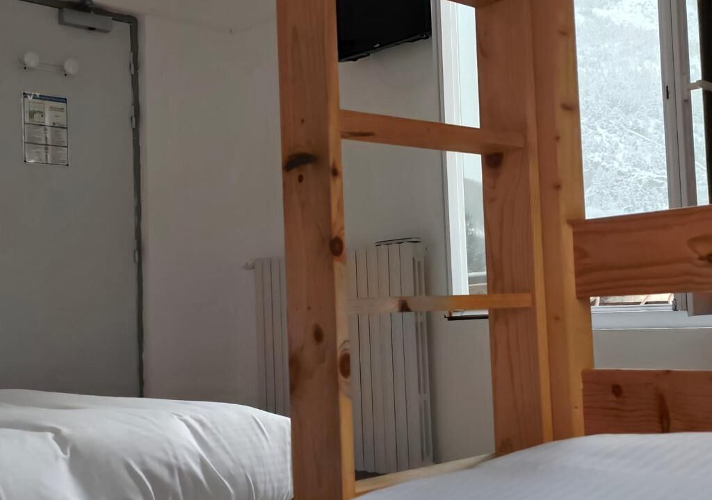 Photo of Bedroom in LʼArgentiere-la-Bessee