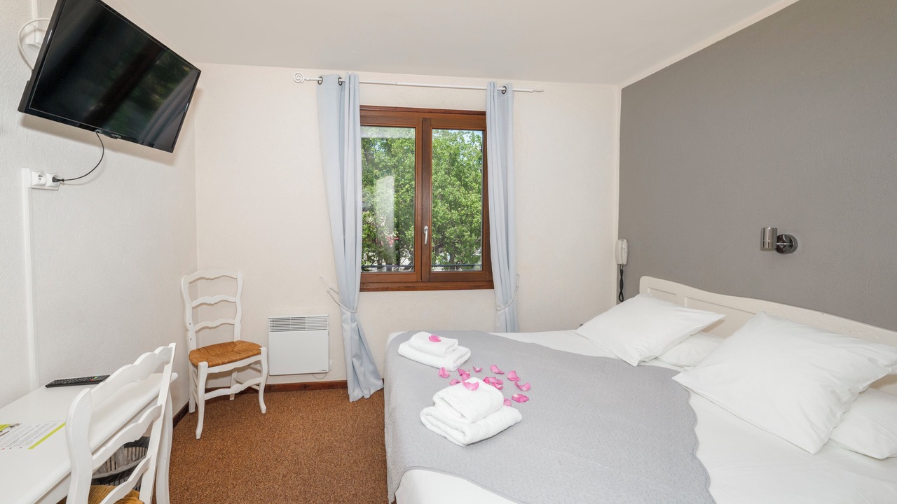 Photo of Bedroom in Les Salles-sur-Verdon