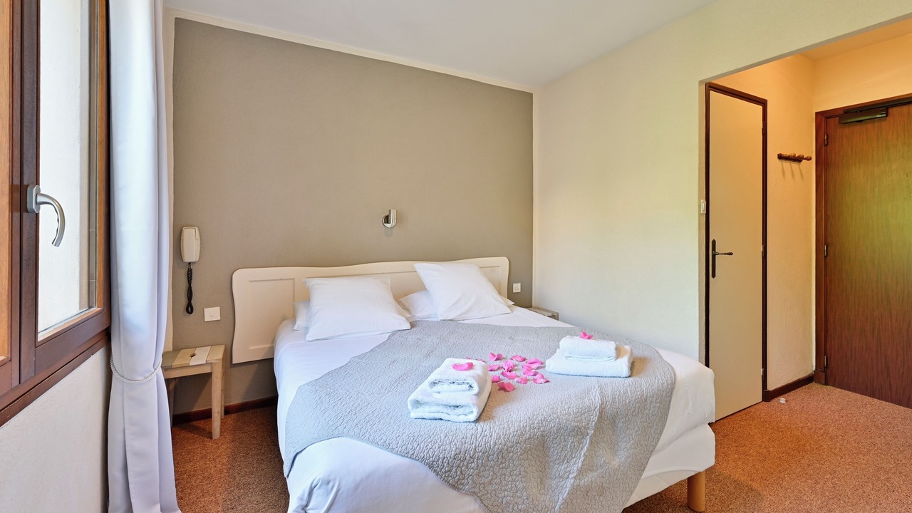 Photo of Bedroom in Les Salles-sur-Verdon