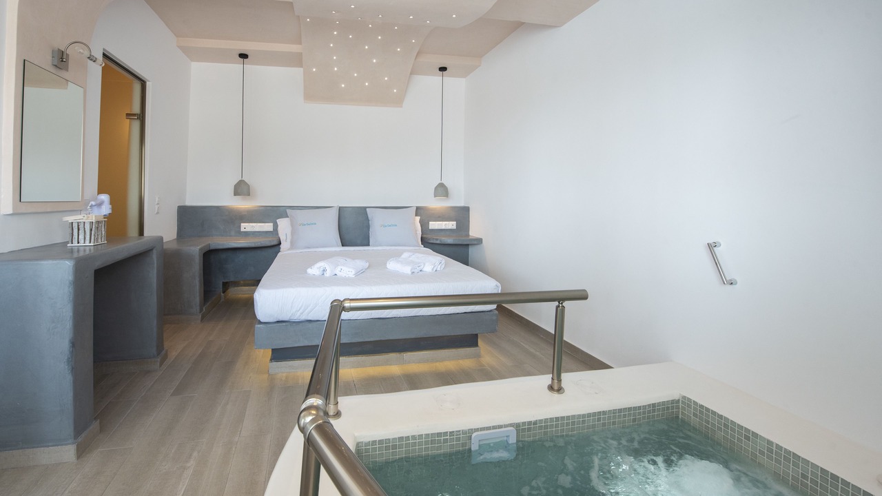 Photo of Bedroom in Akrotiri