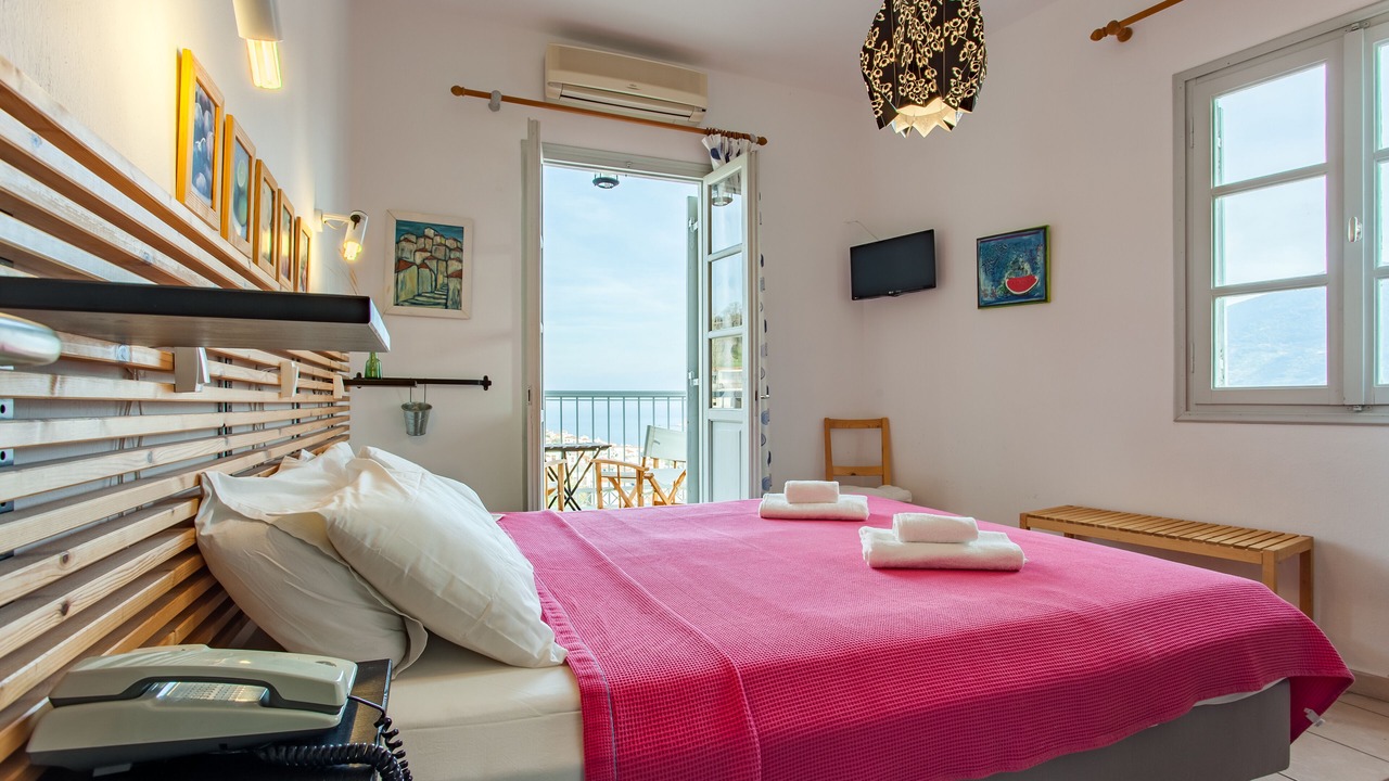 Photo of Bedroom in Skopelos Town
