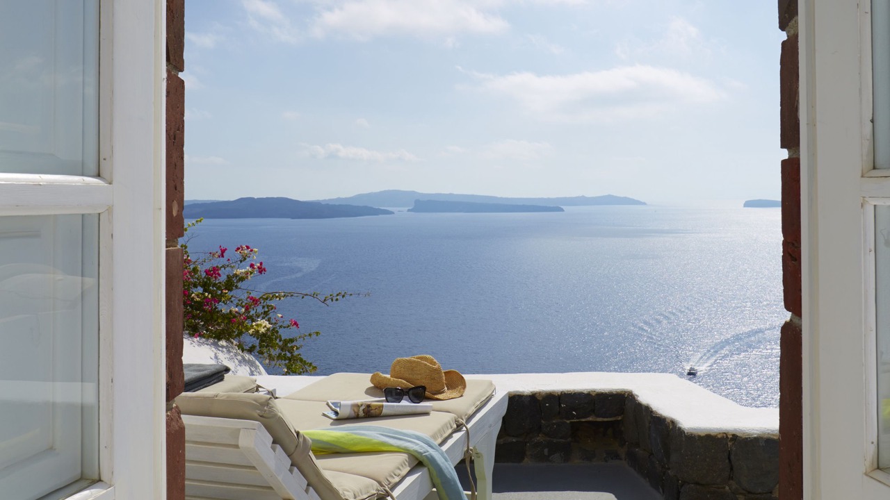 Photo of Bedroom in Oia