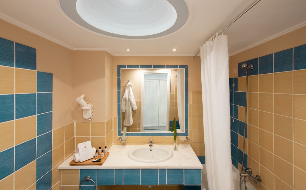 Photo of Bathroom in Kardamena