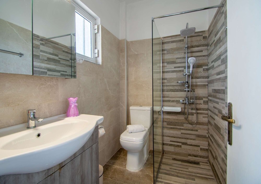 Photo of Bathroom in Laganas