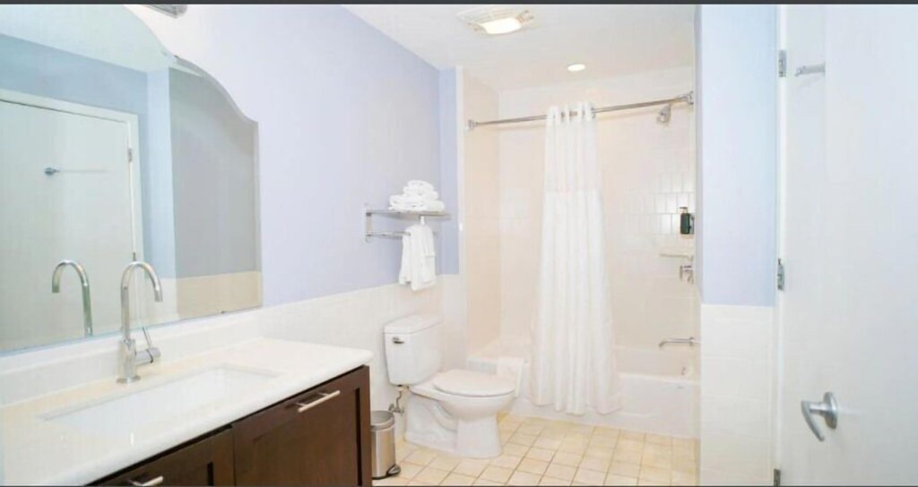 Photo of Bathroom in Celebration