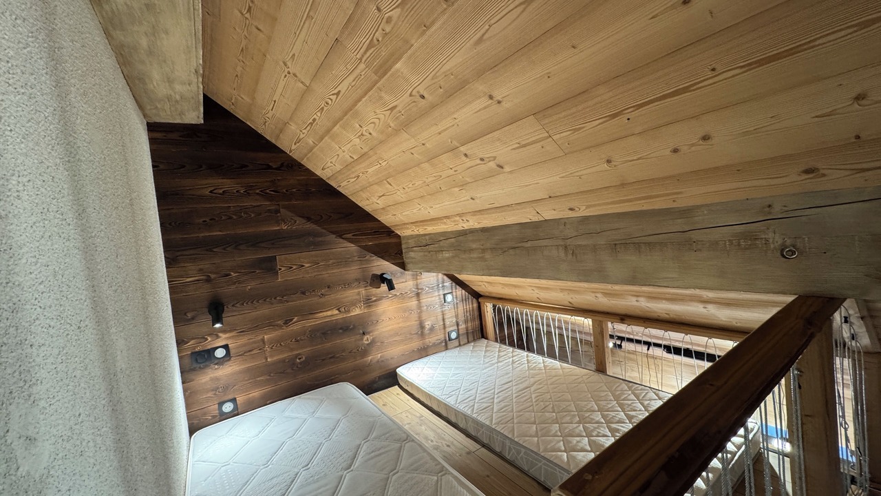 Photo of Bedroom in Albiez-Montrond