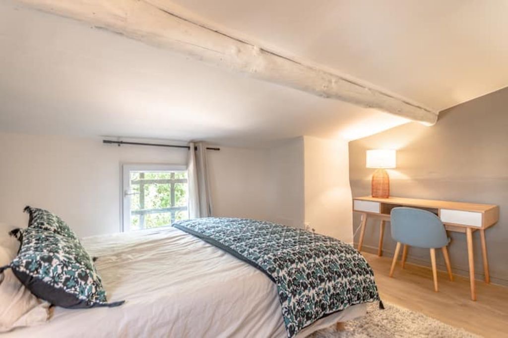 Photo of Bedroom in Guerrevieille