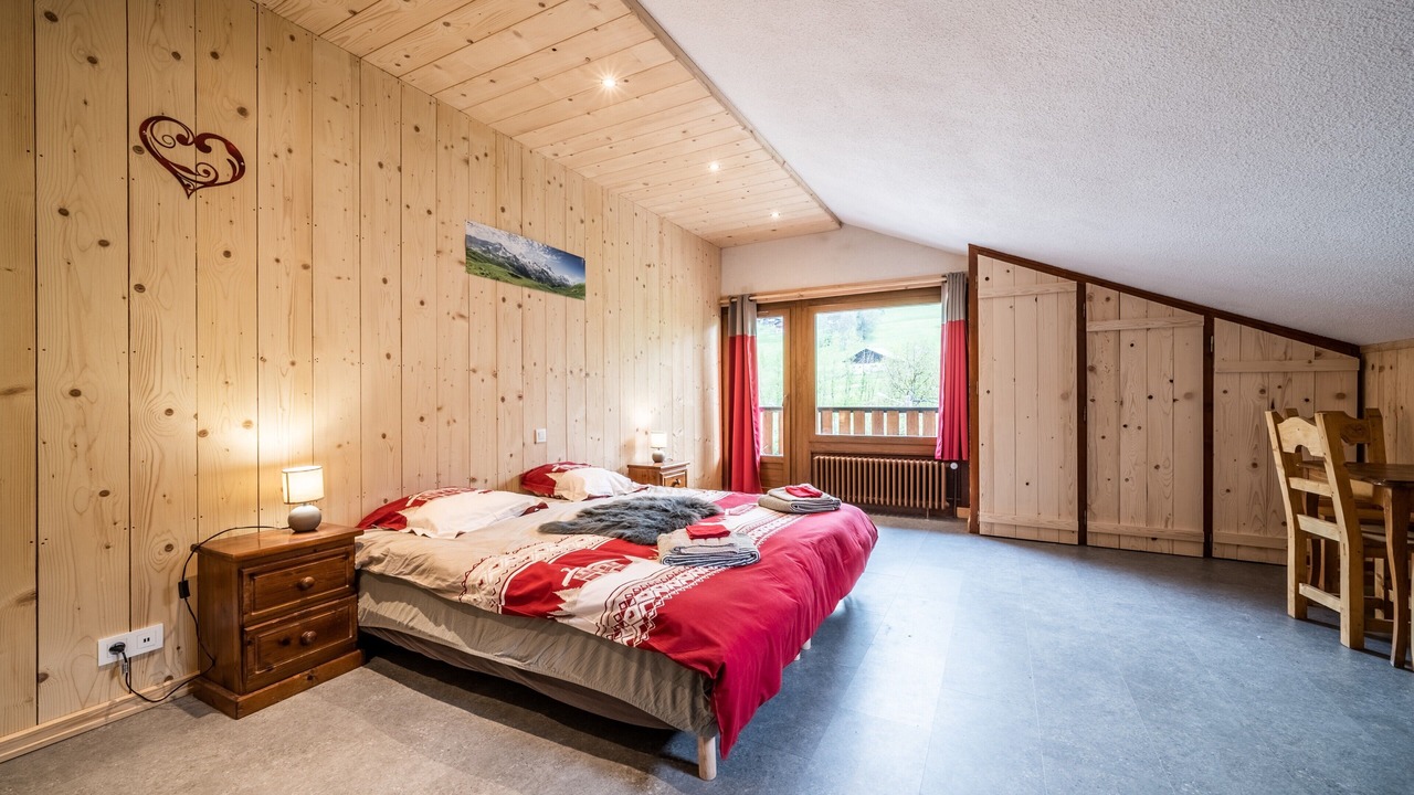 Photo of Bedroom in Abondance