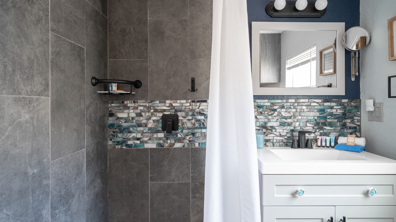 Photo of Bathroom in Lakeland