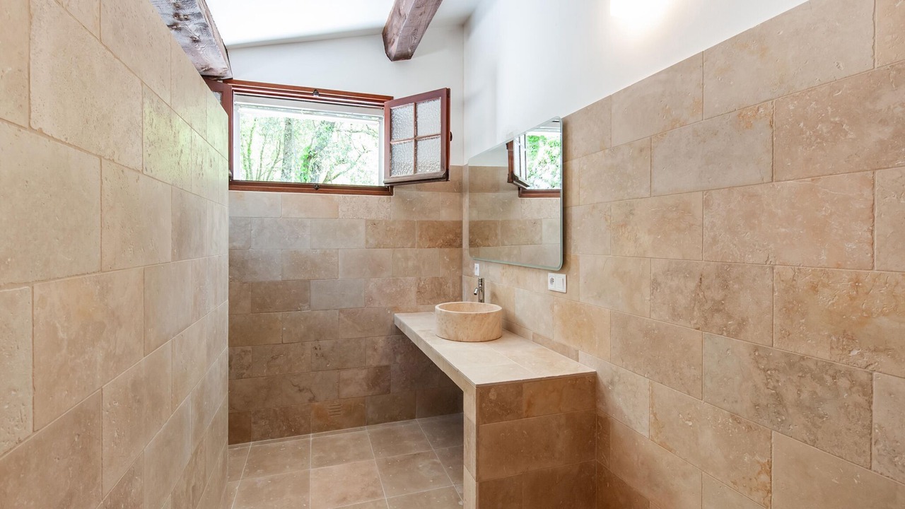 Photo of Bathroom in Callas