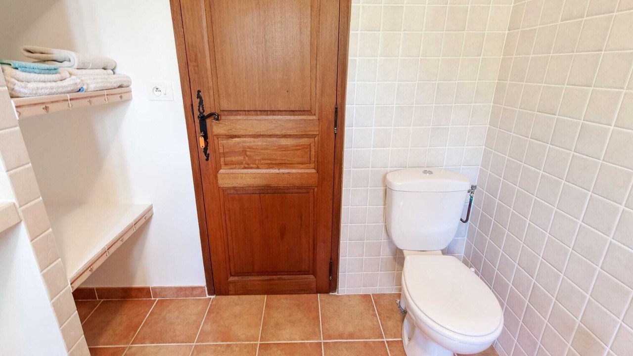 Photo of Bathroom in Callas