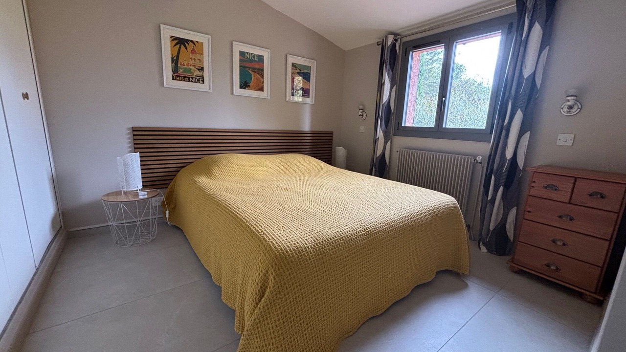 Photo of Bedroom in Saint-Paul-en-Foret