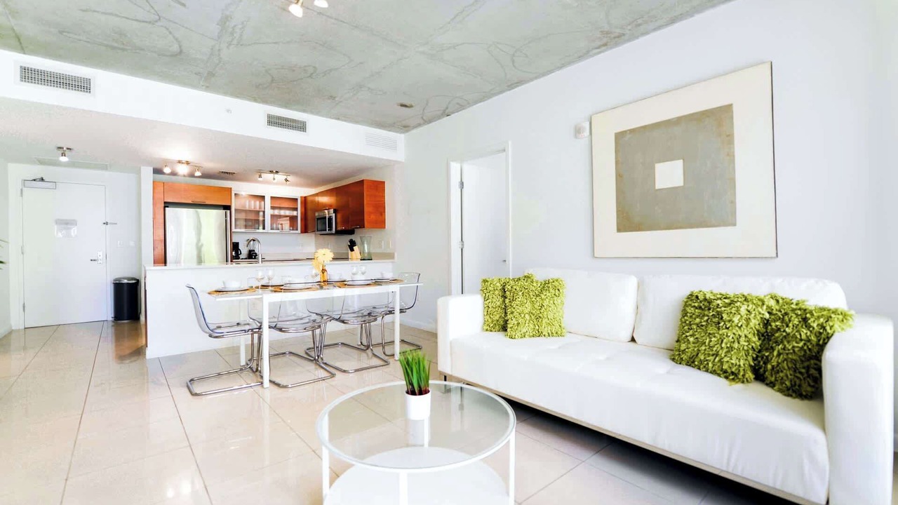 Photo of Livingroom in Midtown