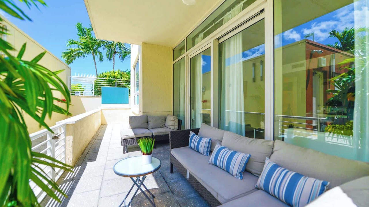 Photo of Patio Balcony in Midtown