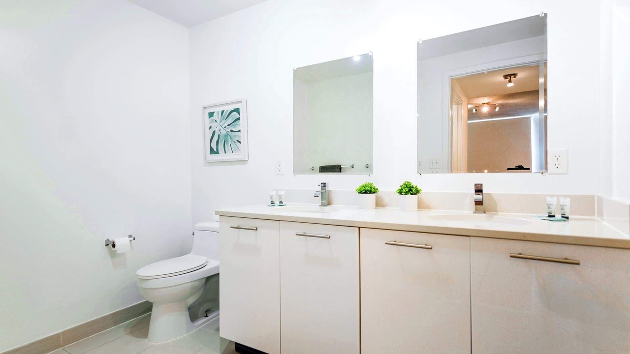Photo of Bathroom in Midtown