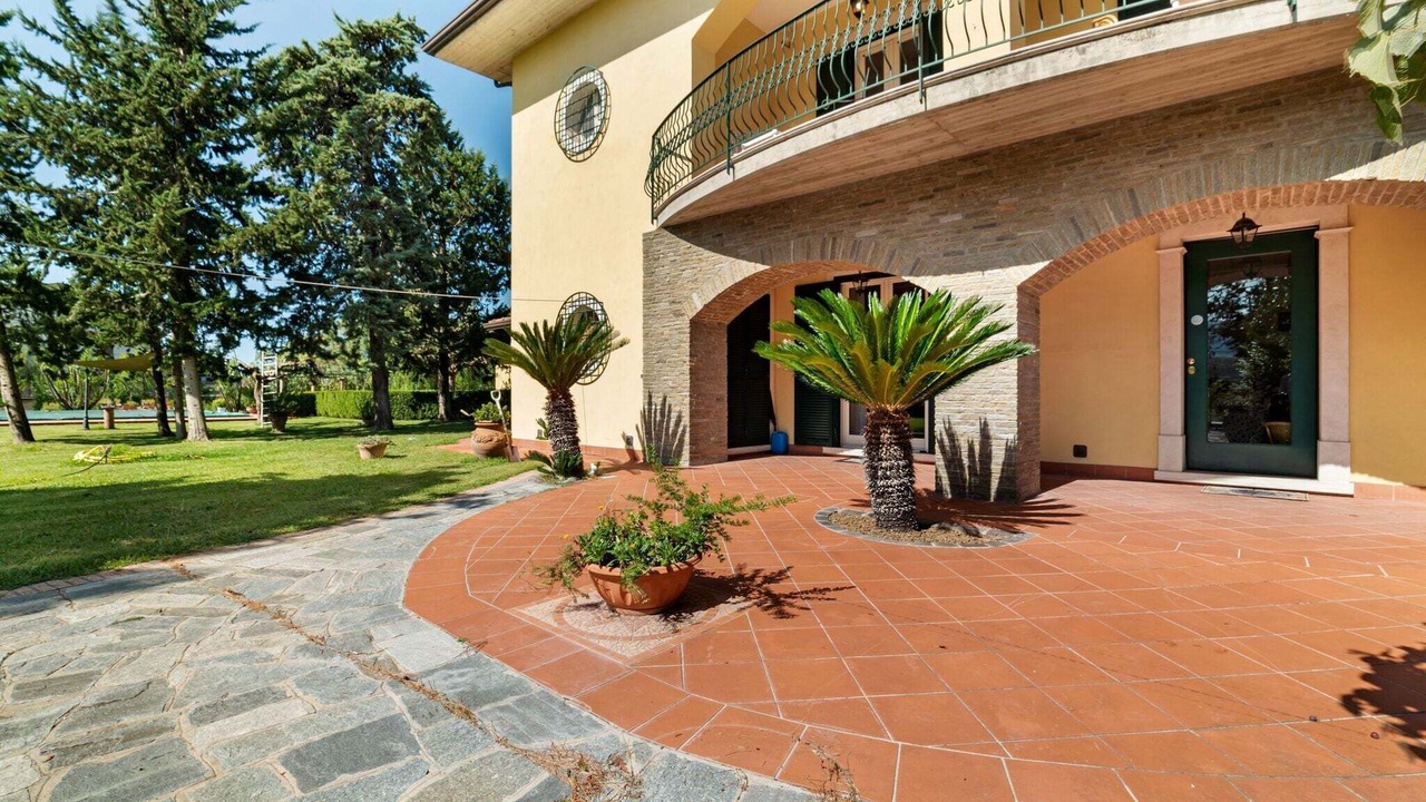 Photo of Outdoor in Albanella