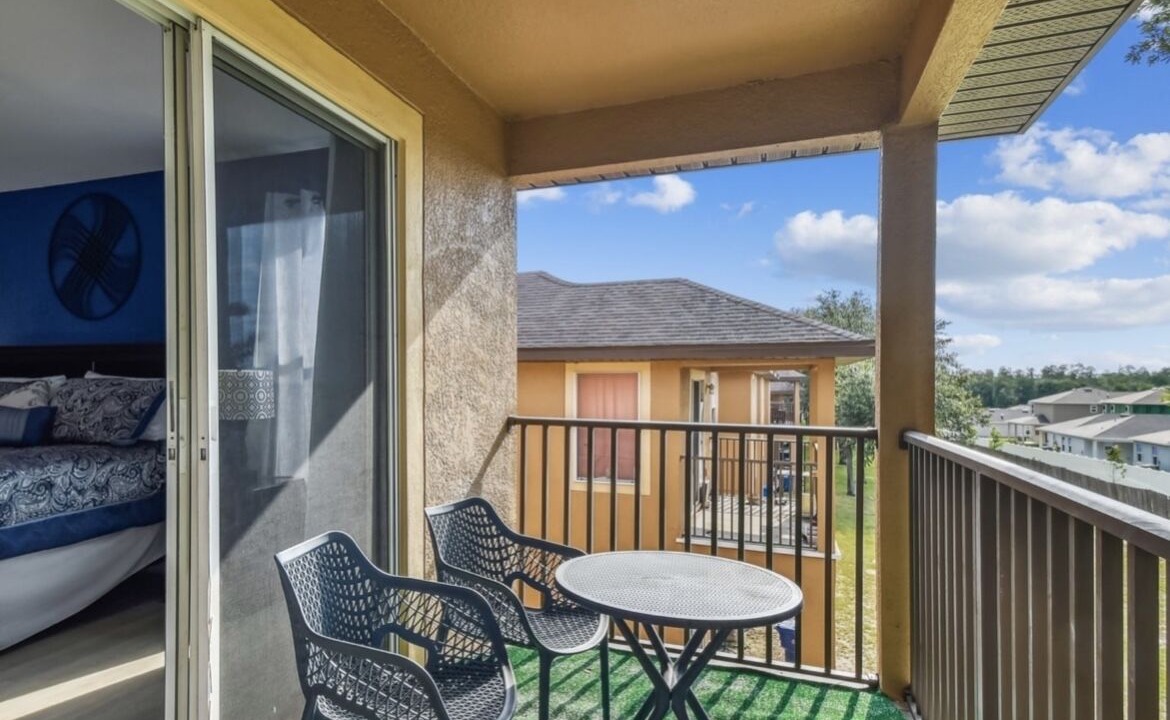 Photo of Patio Balcony in Regal Palms